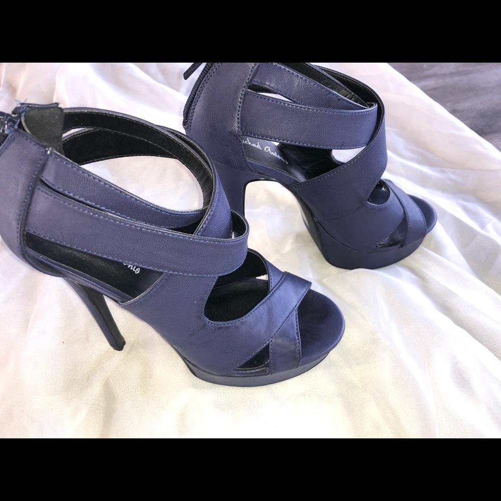 Michael Antonio Heels